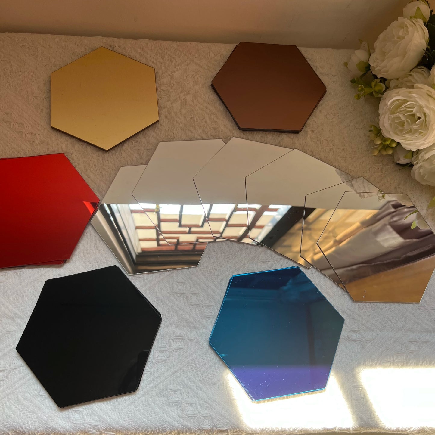 6/12pcs 3D Mirror Wall Sticker Hexagon Decal Home Decor DIY Self-adhesive Mirror Decor Stickers Art Wall Decoration 126mm Large